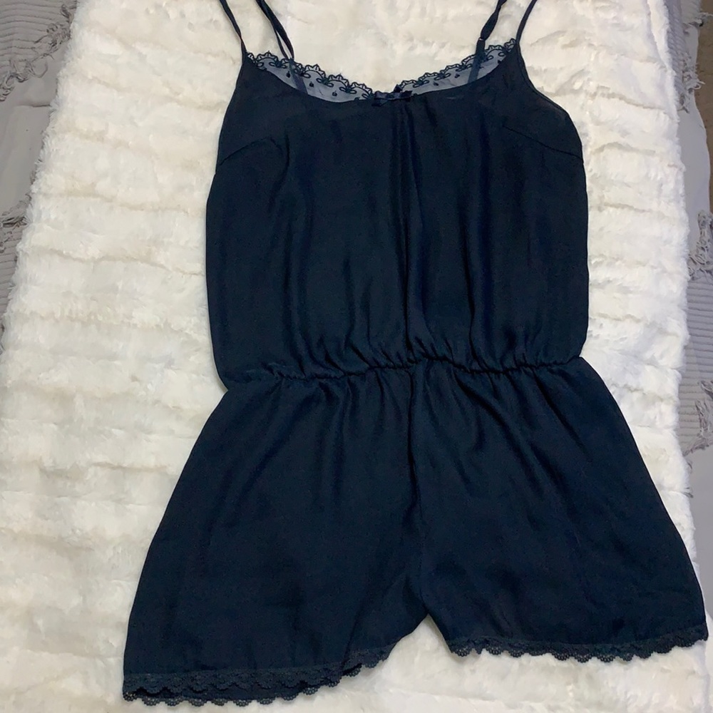 Sparkle & Fade size small sleep romper